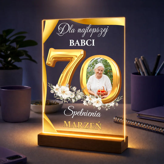 Wyjątkowy prezent dla babci na 70 urodziny – zdjęcie na szkle 70. najlepszej babci