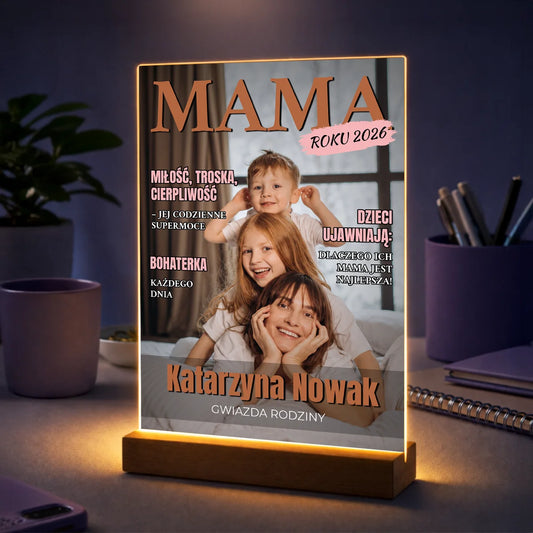 Zdjęcie mamy z dziećmi w stylu okładki magazynu na szkle akrylowym – prezent na Dzień Matki